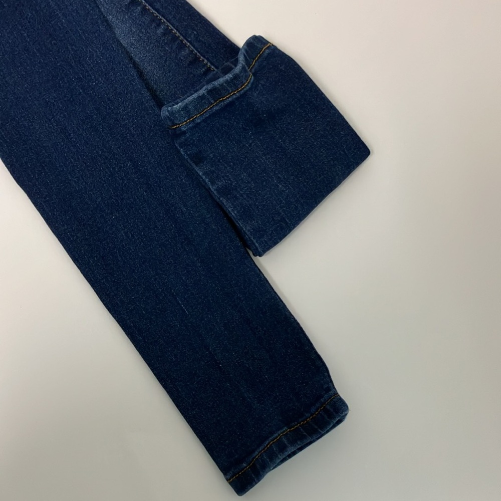 Girls Size 6 Jeans. Stretchy, skinny jeans. Like new. - Picture 6 of 6